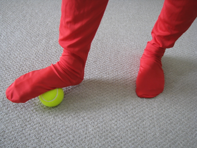 テニスボール足裏