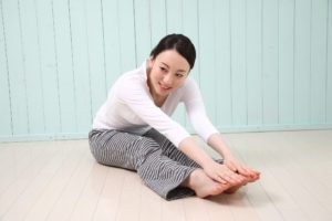 ストレッチ女性